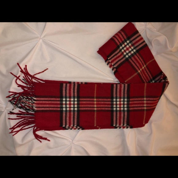 Bundle of Plaid Cashmere Scarfs - Picture 6 of 7